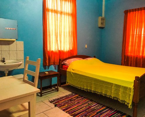 Vakantiehuis-Suriname-Okamalaan-Slaapkamer-1